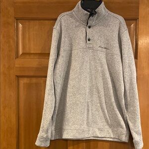 EUC! Men’s size L, Eddie Bauer 3/4 button down Gray Sweatshirt!